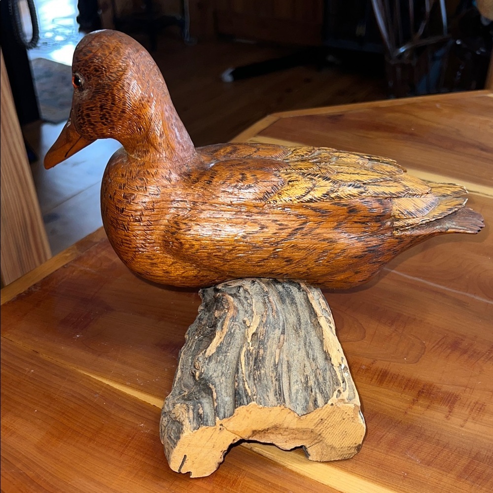 Vintage Handcrafted Wooden Duck Figurine - Picture 2 of 8